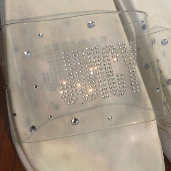 Juicy by Juicy Couture Clear slides with rhinestones size 9 1/2 - Picture 3 of 8